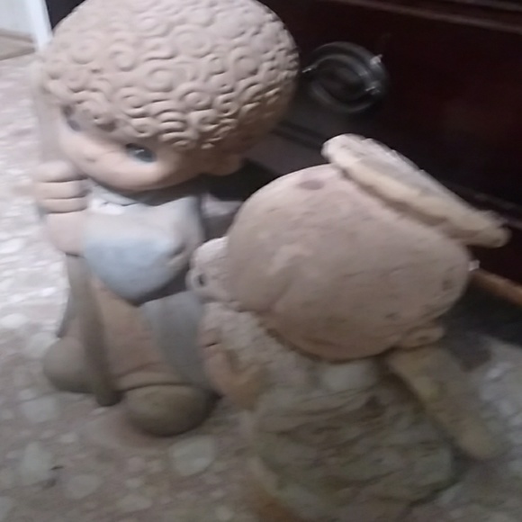 Status - Picture 2 of 2